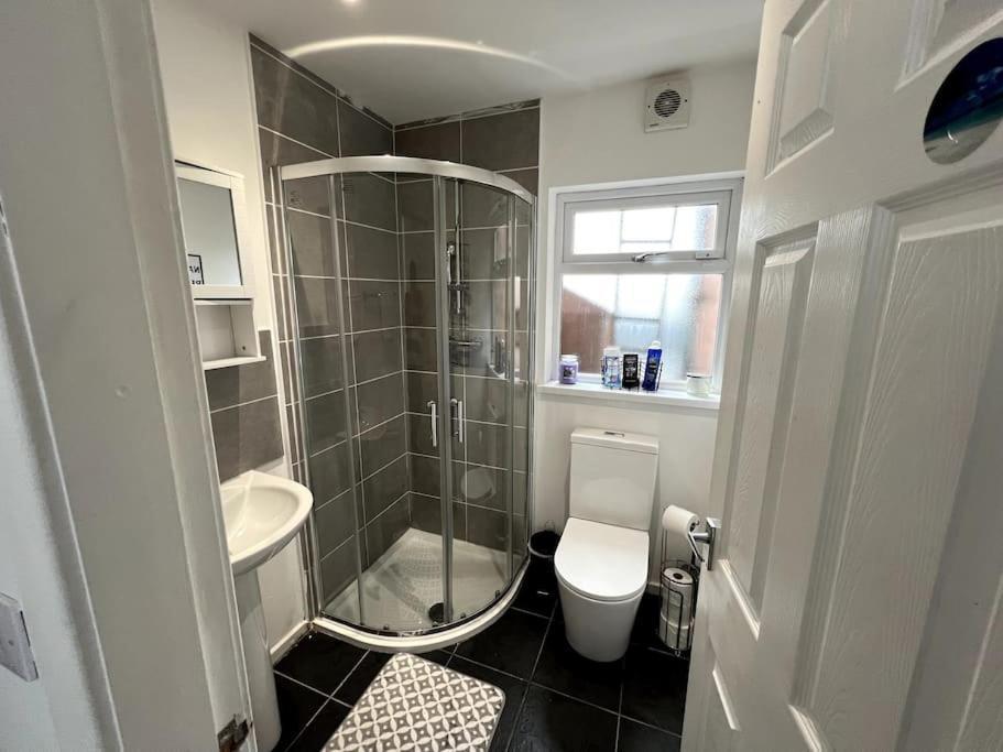 Numero Venti Aparthouse Wifi Parking Hot Tub Newcastle Upon Tyne Esterno foto